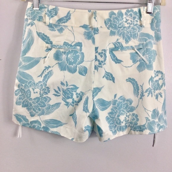 Danielle M & Trousers Floral Cotton Blend Shorts - Picture 6 of 8